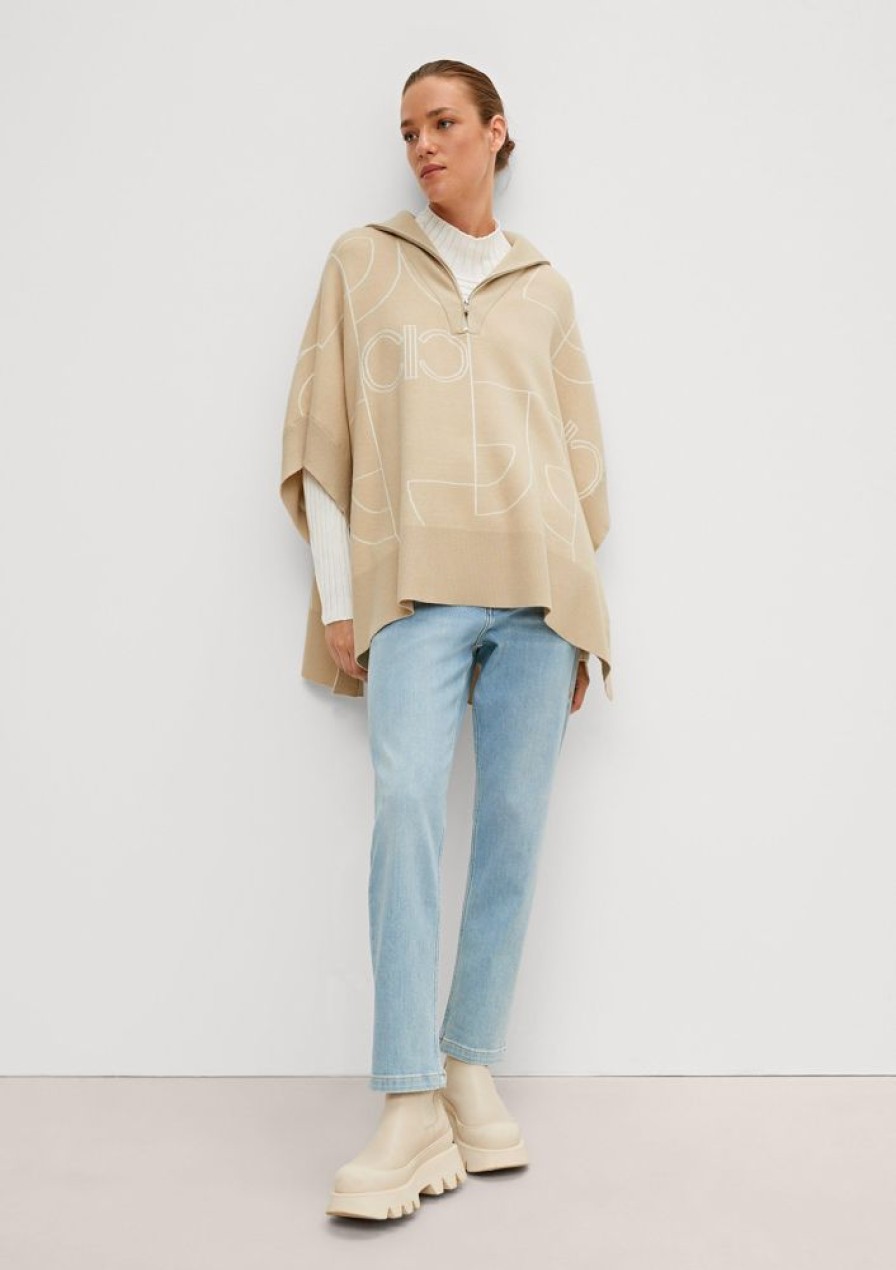 Clothing Comma | Double-Faced Poncho With A Zip Neck