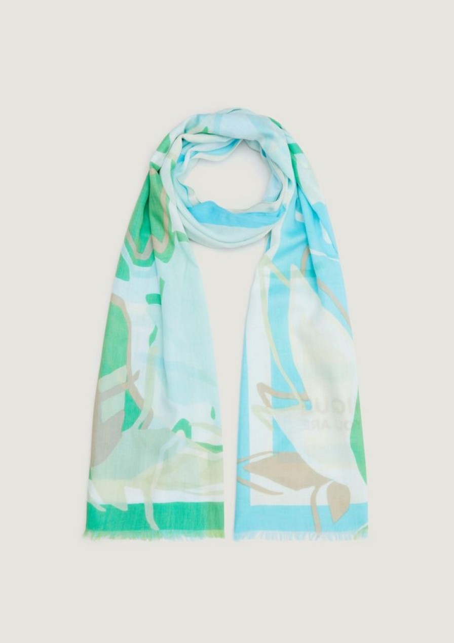 Clothing Comma | Beach Towel With A Floral Pattern